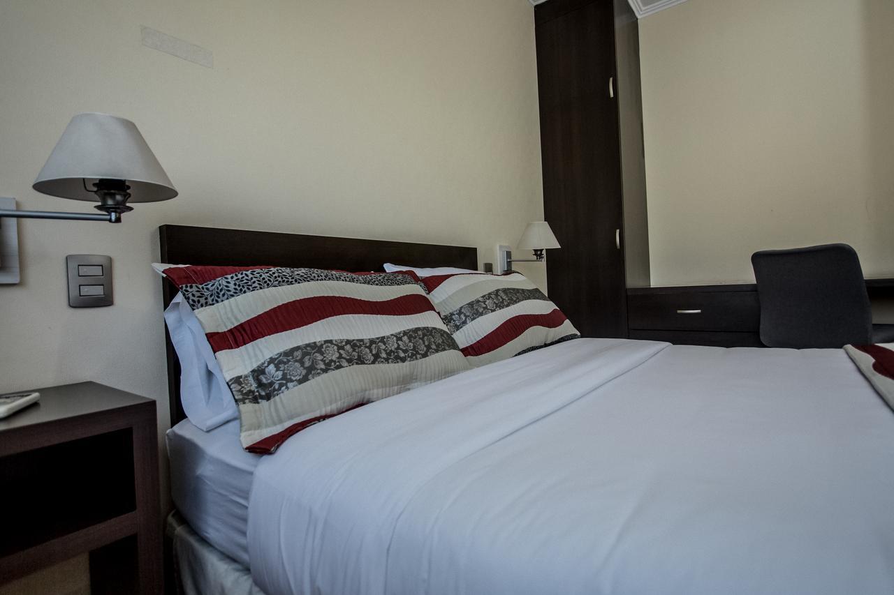 Hotel Capelli Express Talca  Zewnętrze zdjęcie
